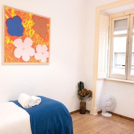 Central Apartment With Terrace By Lovelystay ลิสบอน ภายนอก รูปภาพ